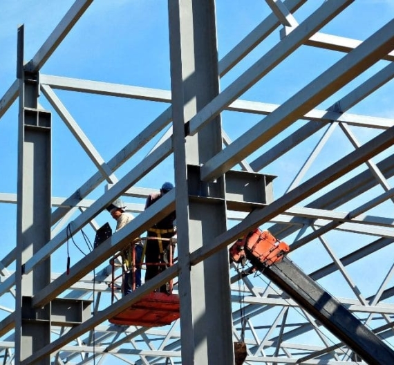 Особенности изготовления строительных металлконструкций