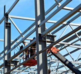 Особенности изготовления строительных металлконструкций