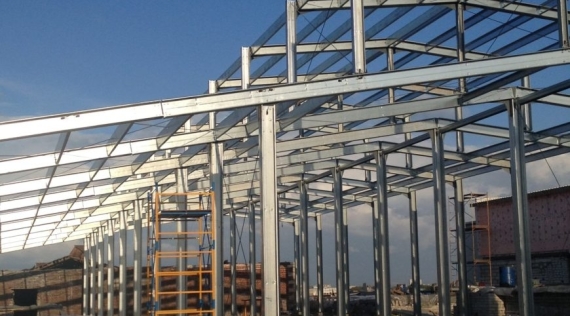 Стальные фермы: прочные и эффективные конструкции